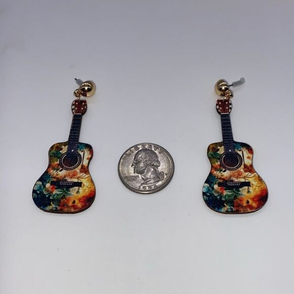 ✨ 🌸🆕 🌸✨ Bohemian Guitar Pendant Earrings - Recycled Wood Design✨ 🌸🎨 - Picture 7 of 14